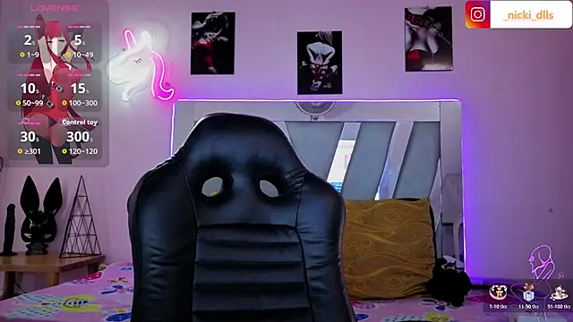 Snapshot of supradoll chatting on 11/06/25, 05:14 supradoll online show from 11/06/25, 05:14