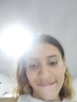 charlotes28 online show from 12/25/24, 06:52