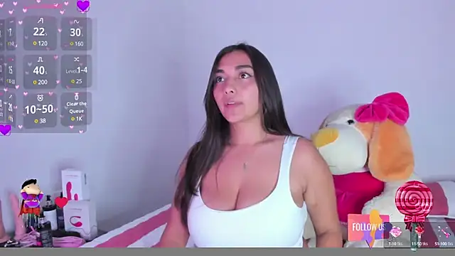 Snapshot of Sara_Smitthh6 chatting on 01/14/25, 12:00 Sara Smitthh6 online show from 01/14/25, 12:00