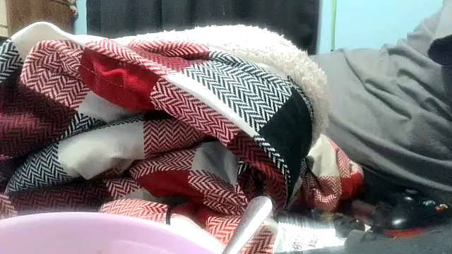 party51502 online show from 09/19/25, 04:47