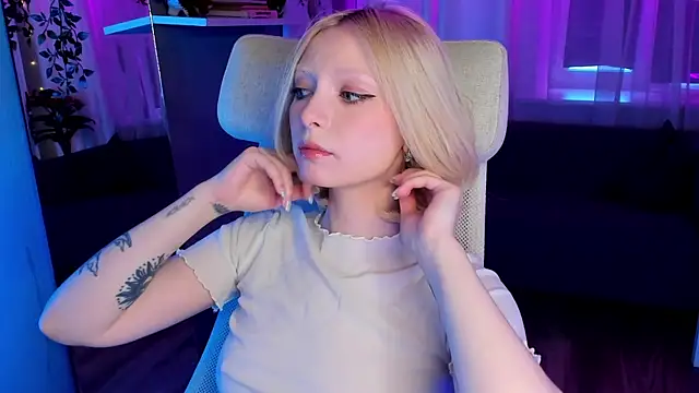 Snapshot of forget_me_not_eve chatting on 02/19/25, 08:01 forget me not eve online show from 02/19/25, 08:01