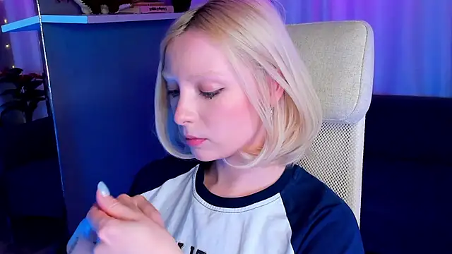 Snapshot of forget_me_not_eve chatting on 02/21/25, 11:11 forget me not eve online show from 02/21/25, 11:11