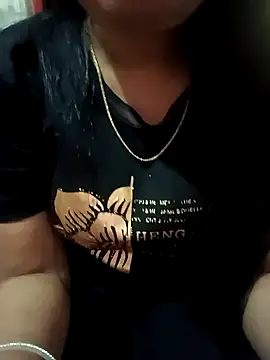 Snapshot of Soniya_444 chatting on 02/07/26, 09:13 Soniya 444 online show from 02/07/26, 09:13