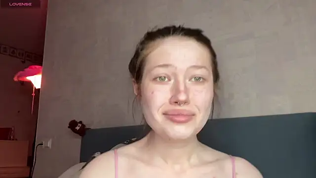 eva varnerr online show from 04/04/26, 08:50