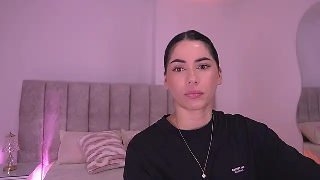 Snapshot of sam_lewins chatting on 11/22/25, 07:13 sam lewins online show from 11/22/25, 07:13