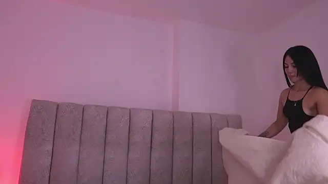 Snapshot of sam_lewins chatting on 12/02/25, 07:20 sam lewins online show from 12/02/25, 07:20