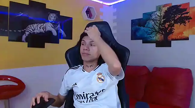 andy dan18 online show from 02/07/25, 08:20