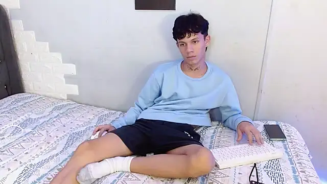 andy dan18 online show from 09/18/25, 05:48