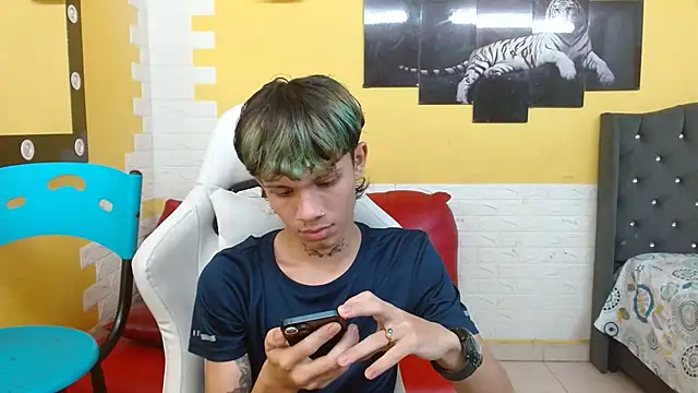 andy dan18 online show from 03/17/26, 07:28