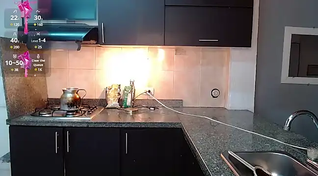 nikkystorm1  online show from 01/21/25, 04:58