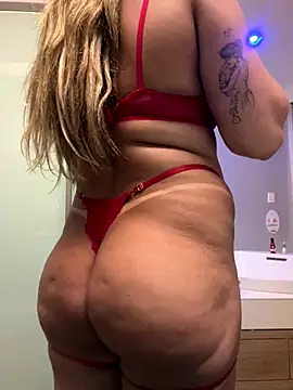 Casadadelicia26 online show from 12/20/25, 04:41