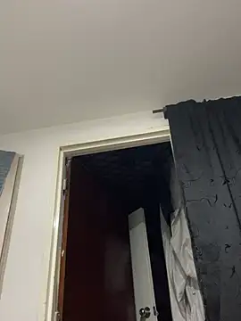 El Titan1998 online show from 02/21/25, 10:39