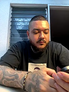 El Titan1998 online show from 12/13/25, 09:31