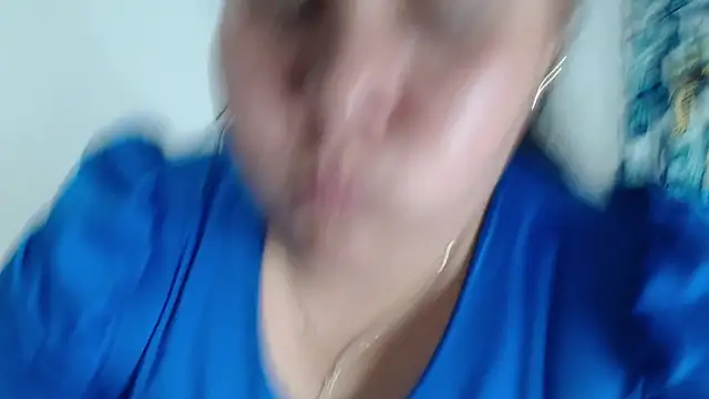 kariragapeass18 online show from 12/30/24, 03:57