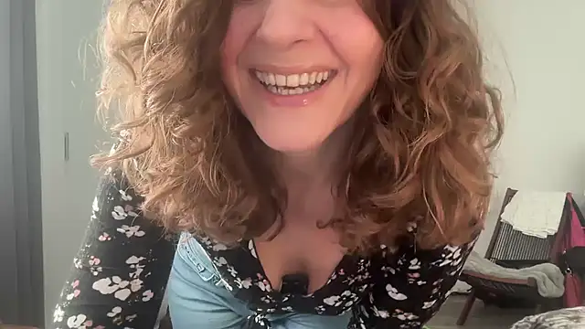 leahsparkles online show from 03/17/26, 03:15