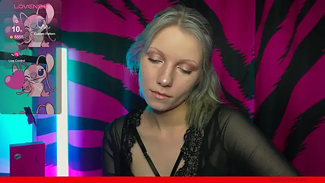 Vasya Sylvia online show from 06/17/26, 06:42