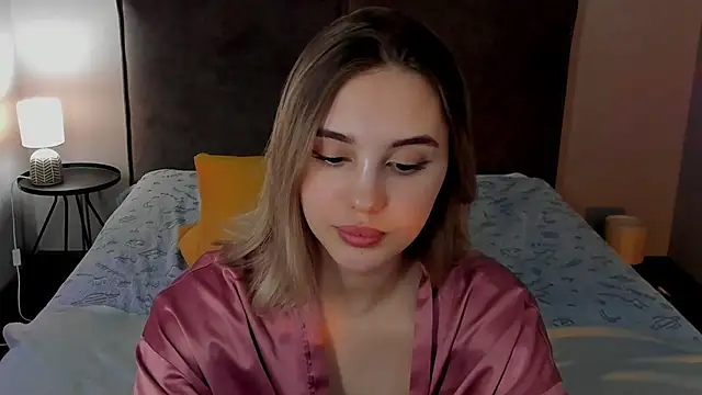 Snapshot of AngelicaKleee chatting on 01/16/25, 02:30 AngelicaKleee online show from 01/16/25, 02:30