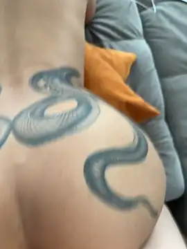 Alexiaa2006 online show from 04/12/26, 07:57