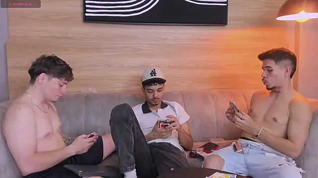 hell twink online show from 09/27/25, 10:04