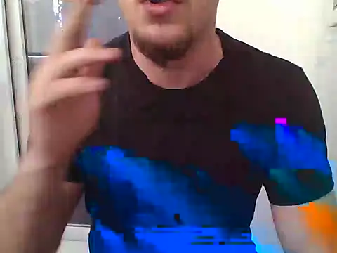 Snapshot of couplehot992 chatting on 01/03/25, 09:04 couplehot992 online show from 01/03/25, 09:04