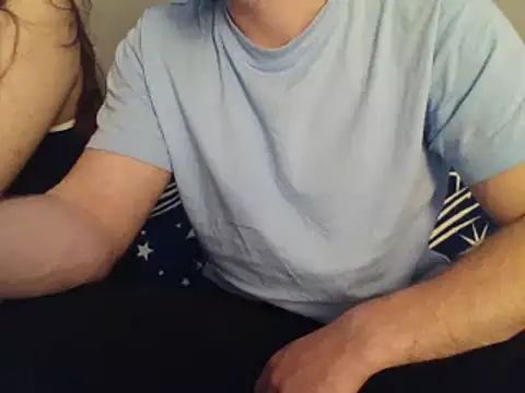 Snapshot of couplehot992 chatting on 03/16/25, 07:06 couplehot992 online show from 03/16/25, 07:06