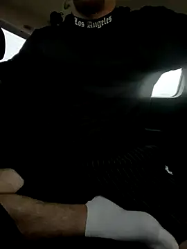 Snapshot of couplehot992 chatting on 09/11/25, 03:23 couplehot992 online show from 09/11/25, 03:23