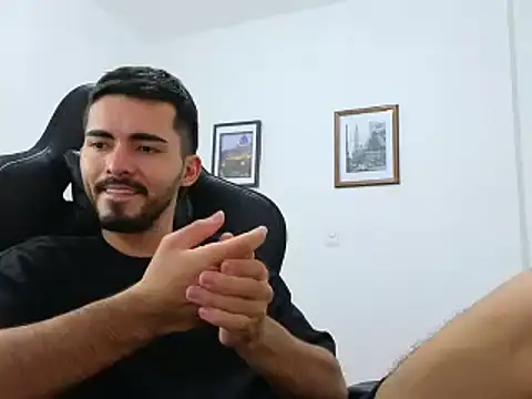 Massimoo 07 online show from 12/24/24, 08:16