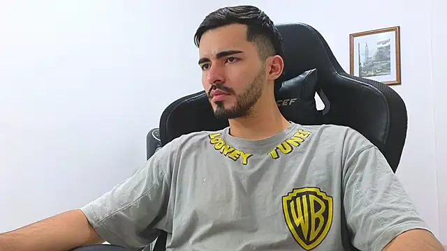 Massimoo 07 online show from 01/08/25, 11:41