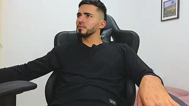 Massimoo 07 online show from 01/22/25, 09:43