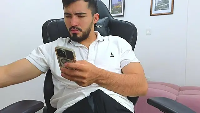 Massimoo 07 online show from 02/07/25, 10:20