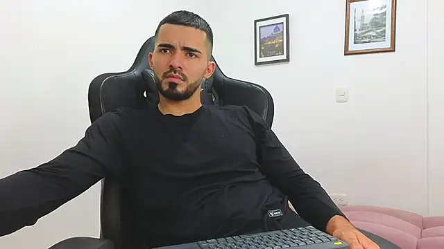 Massimoo 07 online show from 02/27/25, 10:31