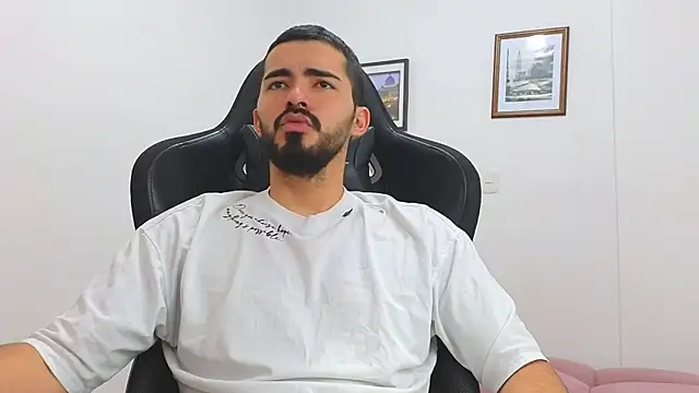 Massimoo 07 online show from 03/21/25, 04:51