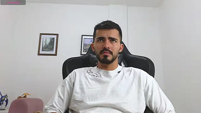 Massimoo 07 online show from 09/27/25, 08:36