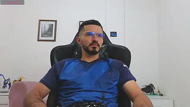 Massimoo 07 online show from 10/14/25, 05:36