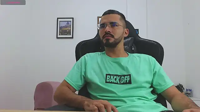 Massimoo 07 online show from 01/10/26, 09:52