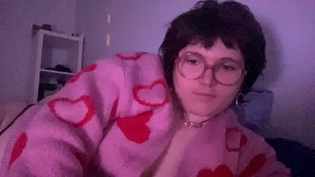  dwhorekin  online show from 11/24/25, 06:51