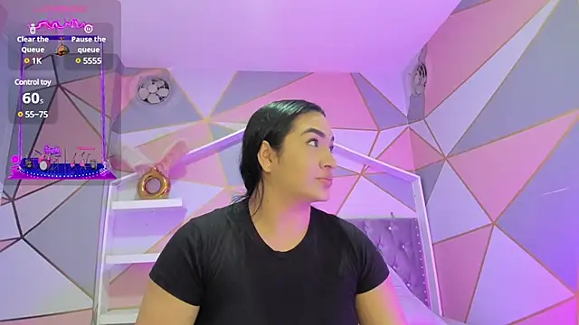 stefany duque1  online show from 02/05/25, 02:51