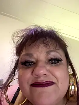 Luciouslouise72xh online show from 11/29/25, 12:02