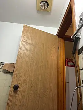 Snapshot of Luciouslouise72@xh chatting on 03/16/26, 03:23 Luciouslouise72xh online show from 03/16/26, 03:23