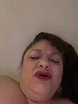 Luciouslouise72xh online show from 03/16/26, 05:44