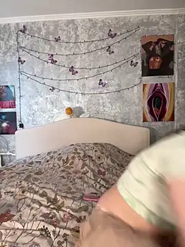 Sabrina shells online show from 12/05/25, 10:13