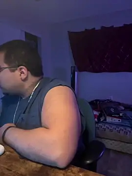 cloudy couple444 online show from 12/27/24, 12:39