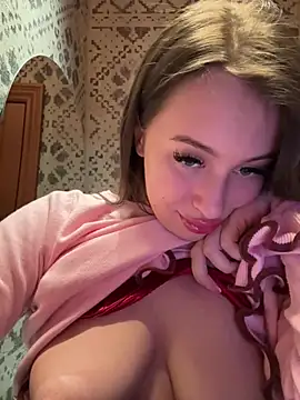 Snapshot of AndreaMood chatting on 02/01/25, 09:54 AndreaMood online show from 02/01/25, 09:54