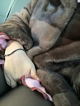 Snapshot of AndreaMood chatting on 02/23/25, 05:45 AndreaMood online show from 02/23/25, 05:45