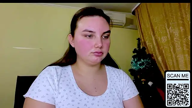 Snapshot of Dreamyblushfairy chatting on 02/03/26, 04:01 Dreamyblushfairy online show from 02/03/26, 04:01