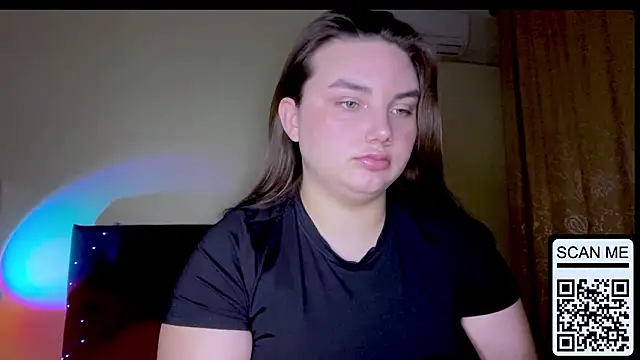 Snapshot of Dreamyblushfairy chatting on 02/23/26, 04:48 Dreamyblushfairy online show from 02/23/26, 04:48