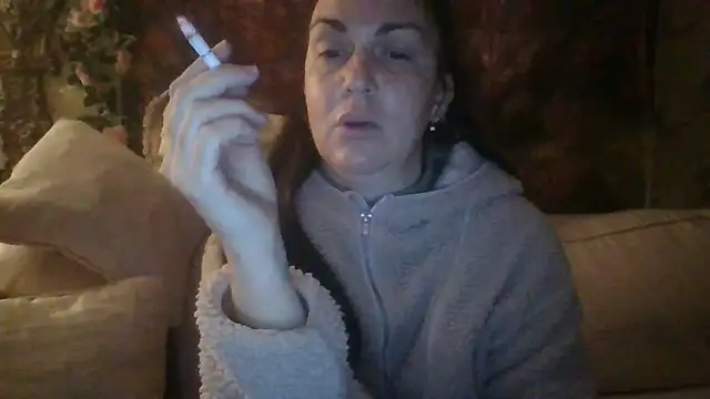 Snapshot of BELLAMORGANE1 chatting on 12/29/24, 06:05 BELLAMORGANE1 online show from 12/29/24, 06:05