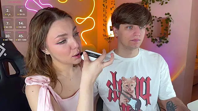 RobertAndLinela online show from 10/03/25, 08:00