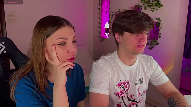 RobertAndLinela online show from 02/04/26, 09:15