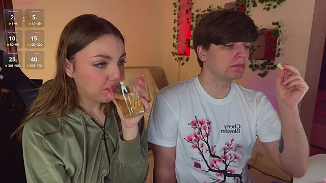 RobertAndLinela online show from 02/06/26, 09:23